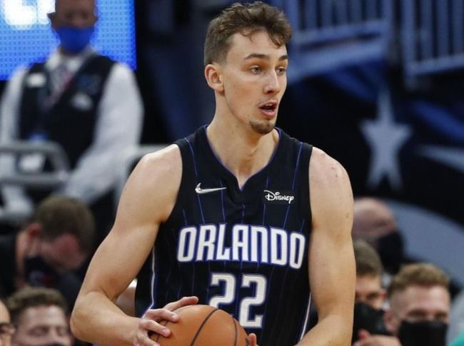 中国球员同 中国球员同